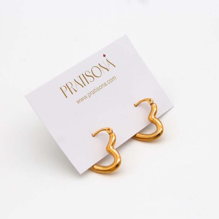 Gold Heart Earrings- Light Heart Earring- Pratisona